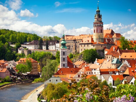 Czech Republic: Debit cards lead as pay-later adoption lags behind