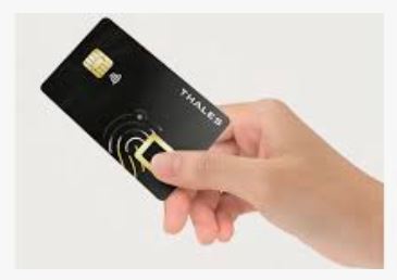 Thales takes the lead in biometric payment card innovation