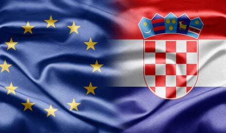 Card use and m-commerce sees growth in Croatia