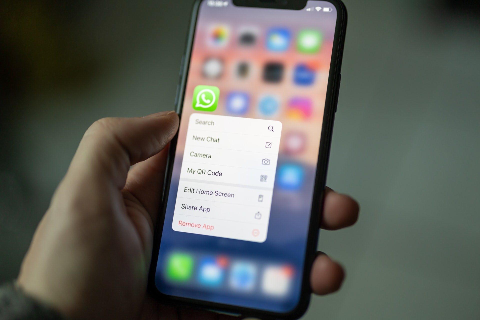 WhatsApp to offer cashback on UPI payments in India WhatsApp to offer cashback on UPI payments in India