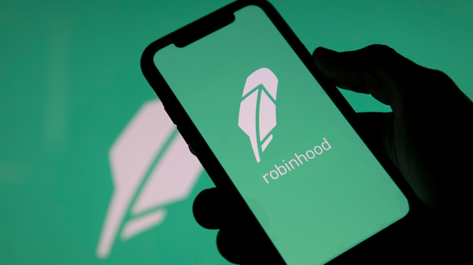 Robinhood launches no-fee checking/savings with Mastercard & the